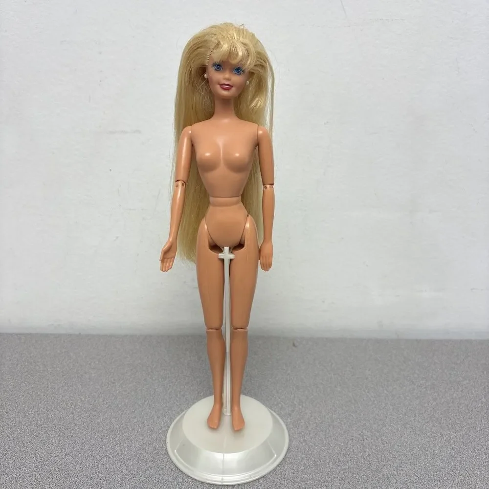 Vintage 1993 Mattel Barbie Doll Blonde Hair Nude Jointed Body Earrings Flat Feet